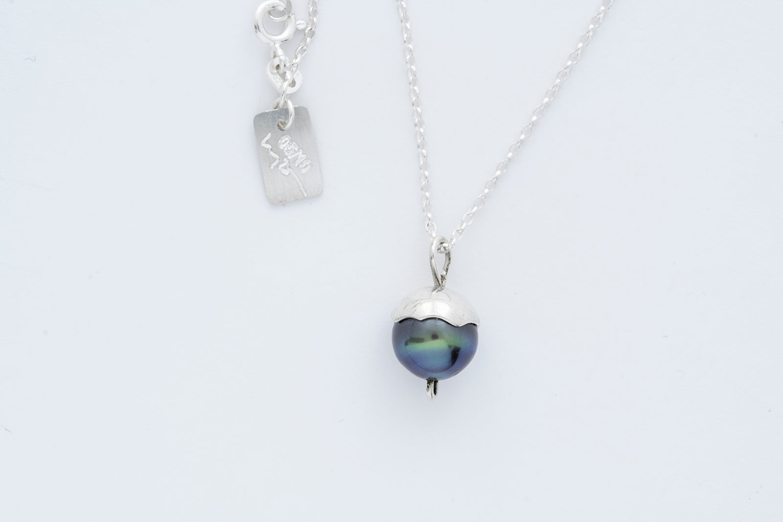 NOIR necklace w. tahitian pearl - Limited edition 05/10