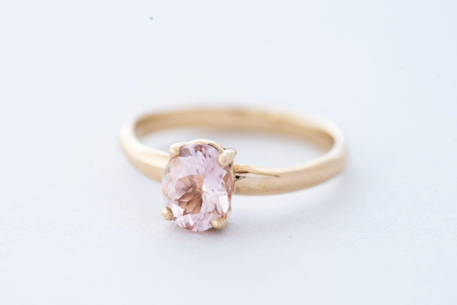 SUCRÉ ring - 14K yellow gold w. morganite