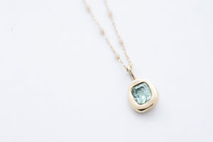 SUCRÉ necklace - 14K yellow gold w. green beryl #2