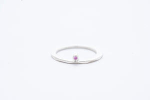 FAZETTE TIARA ring w. light pink sapphire