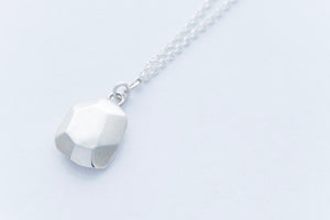 FAZETTE “L” necklace - Sterling Silver