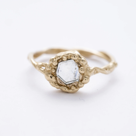 arany gyűrű portrait cut zafír